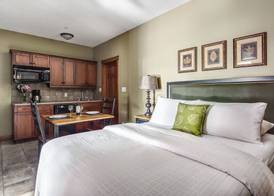 Bighorn Meadows Resort 5