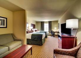 Stanton Inn and Suites 3