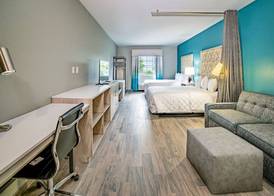 Everglades Adventures Hotel Suites by Ivey House 3