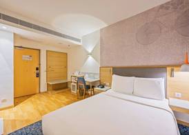 Holiday Inn Express Greater Noida Knowledge Park by IHG 5