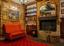 Crown Hotel Cotswold 5