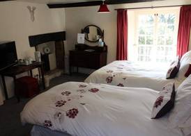 Yallands Farmhouse 3