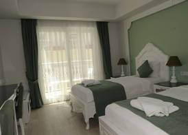 Montebello Deluxe Hotel 3