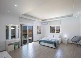 Villa Sienna, Fabulous 6bdr Protaras Villa 5