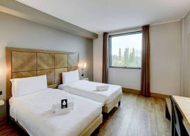 B&B HOTEL Padova 3