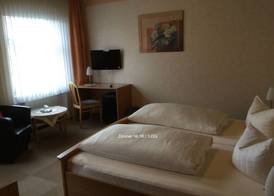 Hotel im Lustgarten 5