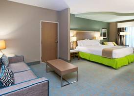 Holiday Inn Express & Suites WARNER ROBINS NORTH WEST by IHG 3
