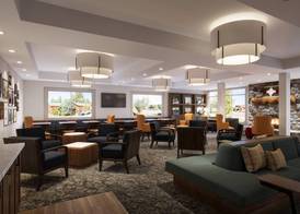 Gray Wolf Inn & Suites 5