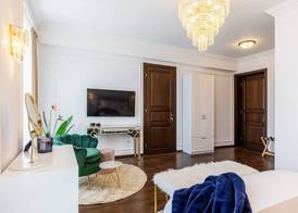 Old Town One Bedroom Apartments 5