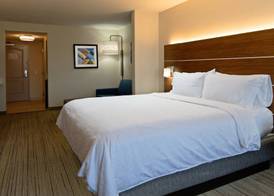 Holiday Inn Express & Suites FRESNO SOUTH by IHG 5