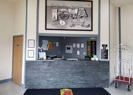 Super 8 by Wyndham Keokuk 5
