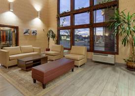 Super 8 by Wyndham Wausau 2