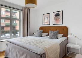 Constantin - Chic 2-Bdr Apt with Balcony 2