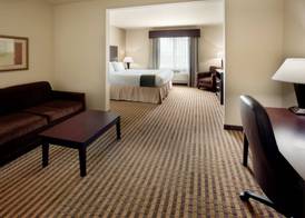 Holiday Inn Express & Suites MARBLE FALLS by IHG 3