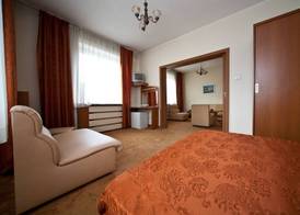 Slavyanska Beseda Hotel 5