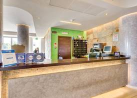 Hotel Ambassador 2