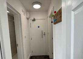 Modern 1 bed studios for comfy stay in Preston 5
