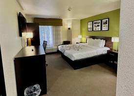 Sleep Inn & Suites Tulsa Central I-44 5