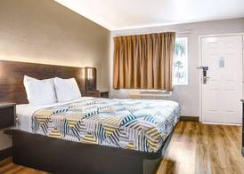 Motel 6 San Bernardino, CA - South 5