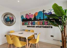 Right On Bright On Apartment 1E - City Centre Luxury Apartments 4