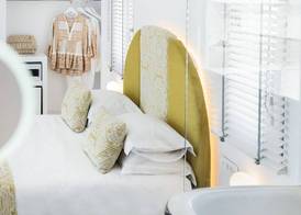 Emfasis Luxury Villa with heated Jacuzzi-Sunset view 2
