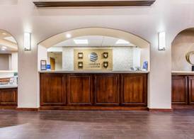 Comfort Inn & Suites Airport-American Way 5