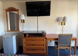 Fiesta Inn- Bell Gardens/ Los Angeles 4