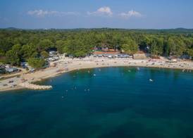 Valkanela Camping 3