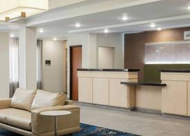 Fairfield Inn and Suites by Marriott Fort Wayne 5