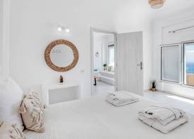 Dream Villa Santorini 4