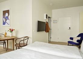 Apēron Apartment Hotel 5