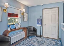 Baymont by Wyndham Ocala Suites 4
