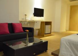 The Scenery City Hotel 4