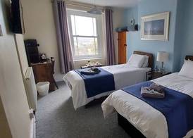 Sportsmans Valley Hotel 5