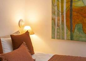 The Luxury Inn 4