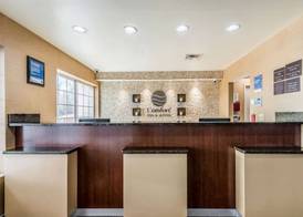 Comfort Inn & Suites Dayton North 2