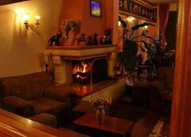 Hotel Kosta Famissi 3