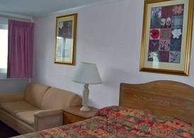 Sea Breeze Inn 4