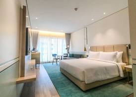 Radisson Blu Mumbai International Airport 5