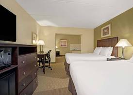 Super 8 by Wyndham Monticello 5