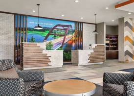 La Quinta Inn & Suites by Wyndham Austin South 3