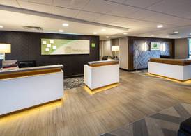 Holiday Inn MILWAUKEE RIVERFRONT by IHG 2