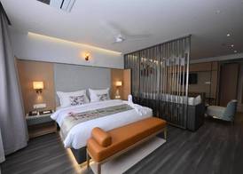 The Park Inn 4