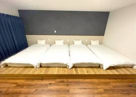 e-stay namba 4