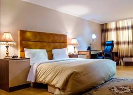 Chesterfield Hotel & Suites 5