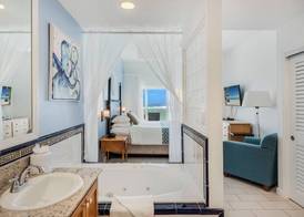 The Reef Beach Resort - All Inclusive - East End, Grand Cayman 5