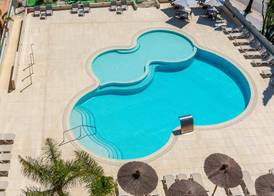 Rentalmar Salou Playa Family Suites & Pool 4