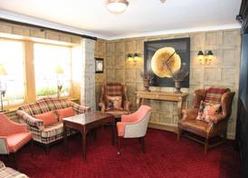 Burt's Hotel 2