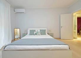 Trendy Flat near Marconi 4