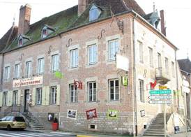 Logis Hostellerie Bressane 3